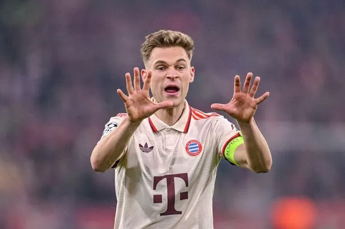 Kimmich ăn mừng bàn thắng trong màu áo Bayern Munich